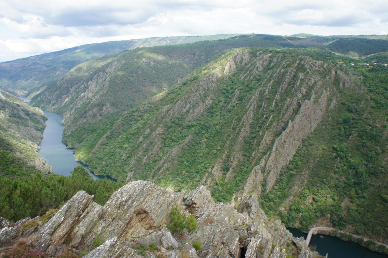 O Muino Casa Ferrador Ribeira Sacra Apartamento Barantes Exterior foto