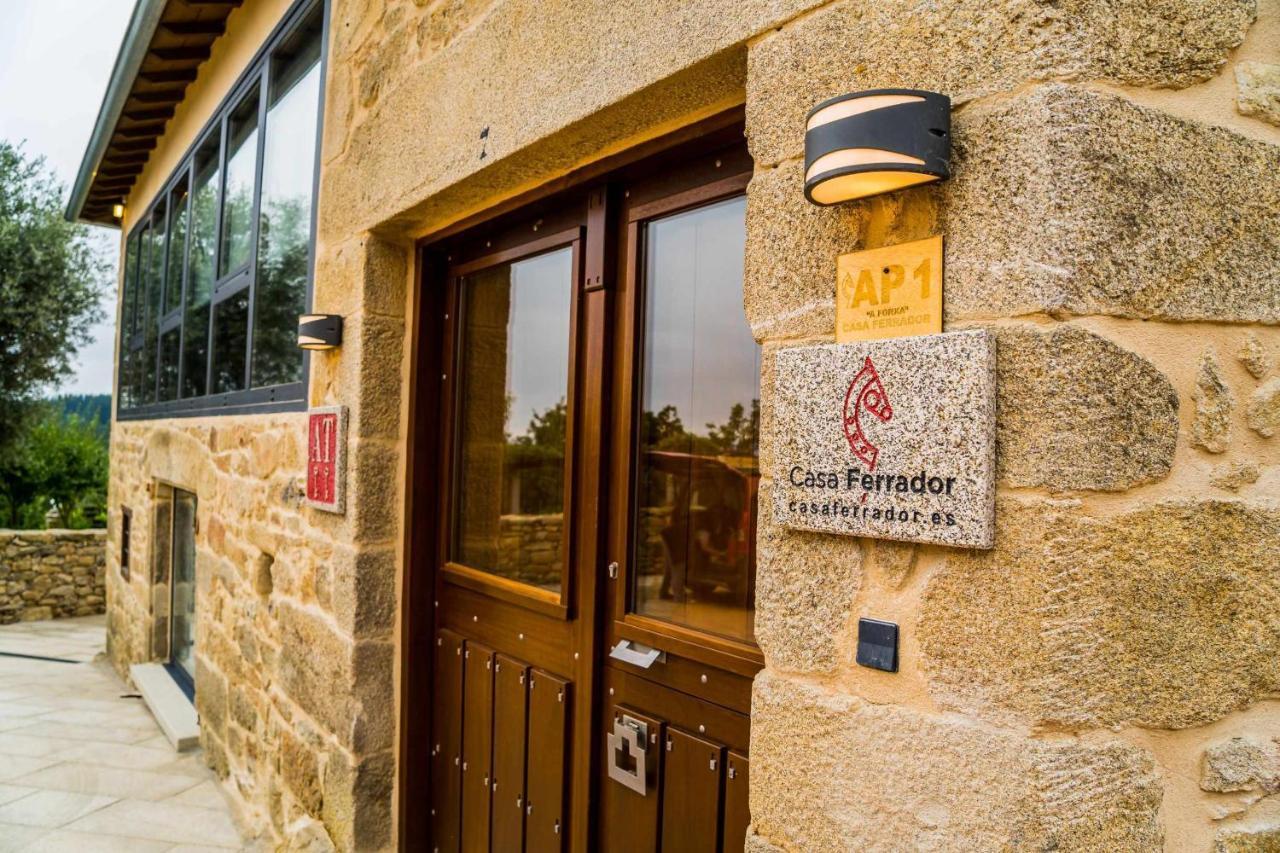O Muino Casa Ferrador Ribeira Sacra Apartamento Barantes Exterior foto